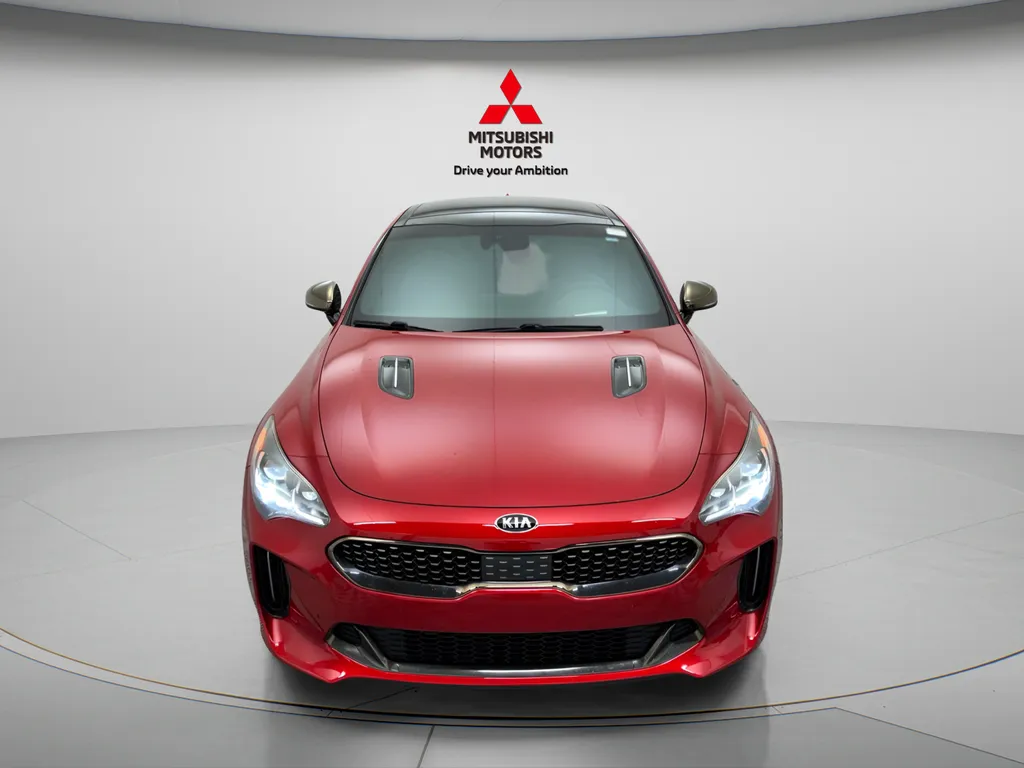 Used 2018 Kia Stinger GT2 with VIN KNAE55LC5J6018807 for sale in Countryside, IL