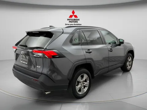More photos of 2024 Toyota RAV4 XLE at Countryside Mitsubishi, IL