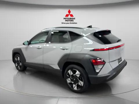 More photos of 2025 Hyundai Kona SEL at Countryside Mitsubishi, IL