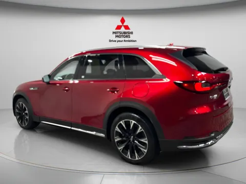 More photos of 2024 Mazda CX-90 PHEV Premium at Countryside Mitsubishi, IL