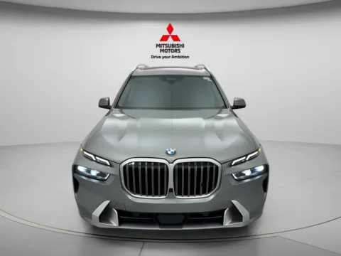 Photos of 2026 BMW X7 xDrive40i for sale in Countryside, IL at Countryside Mitsubishi