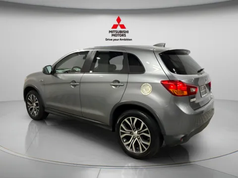 More photos of 2017 Mitsubishi Outlander Sport 2.0 ES at Countryside Mitsubishi, IL