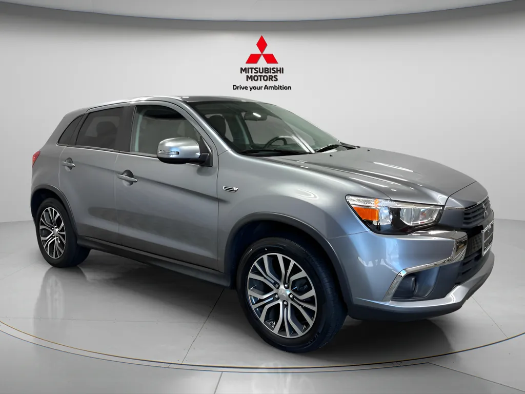 Used 2017 Mitsubishi Outlander Sport ES with VIN JA4AP3AU9HZ013883 for sale in Countryside, IL