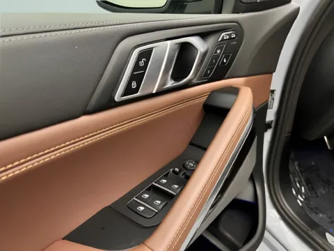 More photos of 2023 Kia Sportage X-Line at Countryside Mitsubishi, IL
