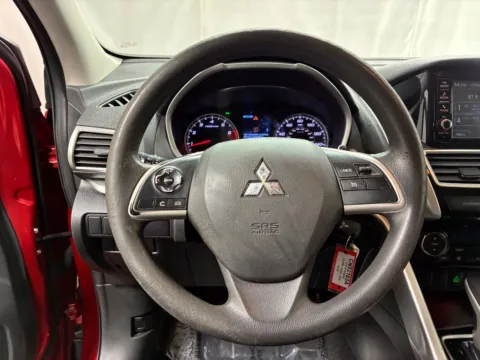 More photos of 2018 Mitsubishi Eclipse Cross ES at Countryside Mitsubishi, IL