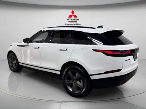 More photos of 2025 Land Rover Range Rover Velar Dynamic SE at Countryside Mitsubishi, IL