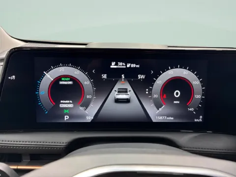 More photos of 2024 Nissan Ariya ENGAGE e-4ORCE at Countryside Mitsubishi, IL