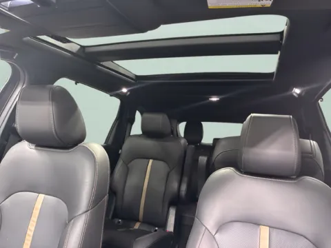 More photos of 2024 Mazda CX-90 PHEV Premium Plus at Countryside Mitsubishi, IL
