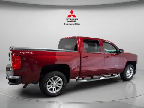 Another view of 2017 Chevrolet Silverado 1500 LT for sale in Countryside, IL at Countryside Mitsubishi