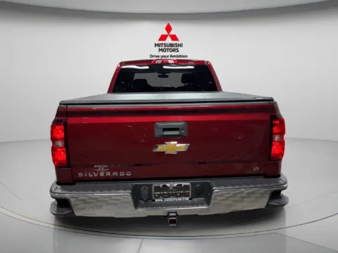 More photos of 2017 Chevrolet Silverado 1500 LT at Countryside Mitsubishi, IL