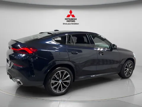 Another view of 2026 BMW X6 xDrive40i for sale in Countryside, IL at Countryside Mitsubishi