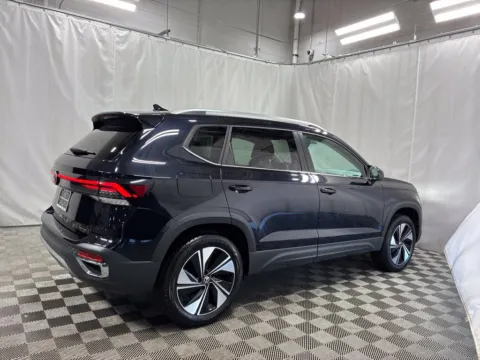 Another view of 2025 Volkswagen Taos 1.5T SE for sale in Countryside, IL at Countryside Mitsubishi