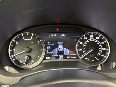 More photos of 2023 INFINITI QX50 PURE at Countryside Mitsubishi, IL