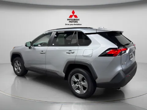 More photos of 2025 Toyota RAV4 Hybrid XLE at Countryside Mitsubishi, IL