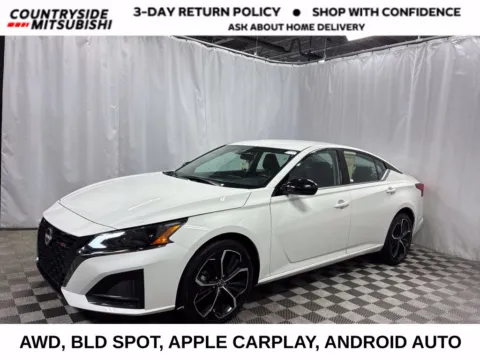 White 2025 Nissan Altima 2.5 SR for sale in Countryside, IL