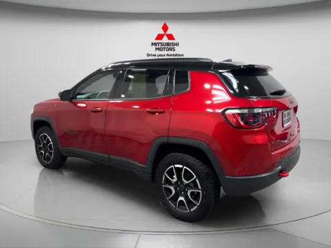 More photos of 2025 Jeep Compass Trailhawk at Countryside Mitsubishi, IL