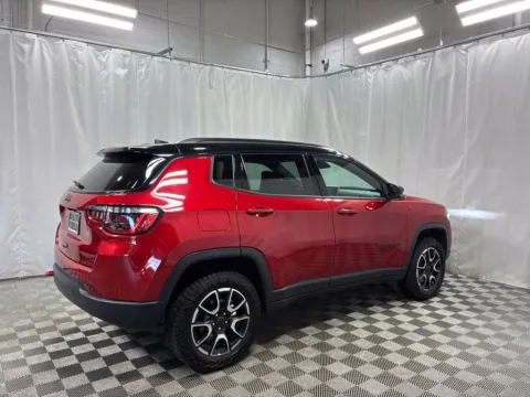 Another view of 2025 Jeep Compass Trailhawk for sale in Countryside, IL at Countryside Mitsubishi