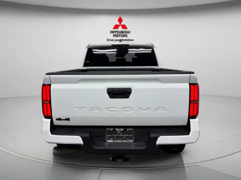 More photos of 2025 Toyota Tacoma TRD Off-Road at Countryside Mitsubishi, IL
