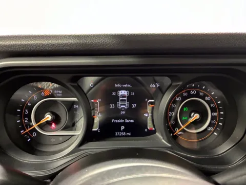 More photos of 2025 Jeep Wrangler Sport S at Countryside Mitsubishi, IL