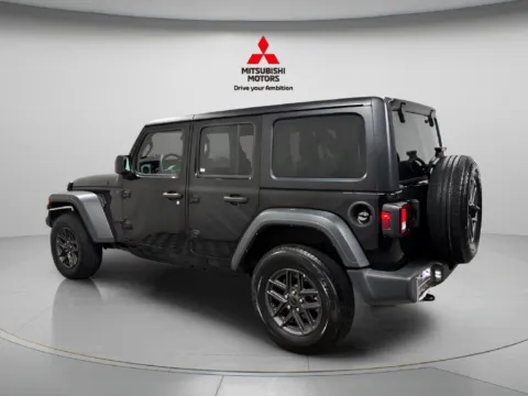 More photos of 2025 Jeep Wrangler Sport S at Countryside Mitsubishi, IL