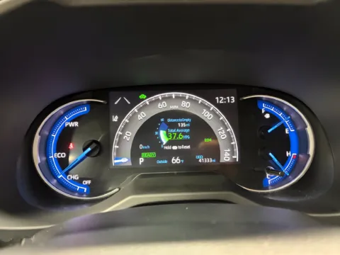 More photos of 2025 Toyota RAV4 Hybrid LE at Countryside Mitsubishi, IL