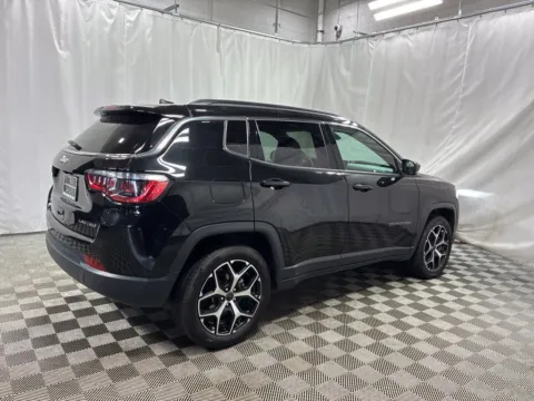 Another view of 2025 Jeep Compass Limited for sale in Countryside, IL at Countryside Mitsubishi