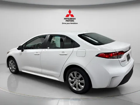 More photos of 2026 Toyota Corolla LE at Countryside Mitsubishi, IL