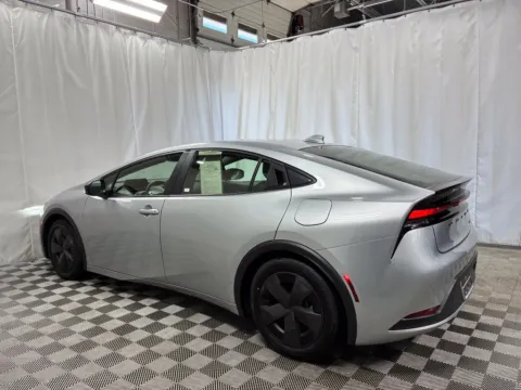 More photos of 2025 Toyota Prius LE at Countryside Mitsubishi, IL