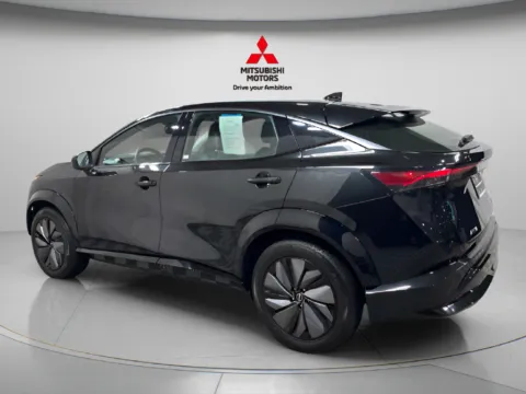 More photos of 2024 Nissan Ariya ENGAGE e-4ORCE at Countryside Mitsubishi, IL