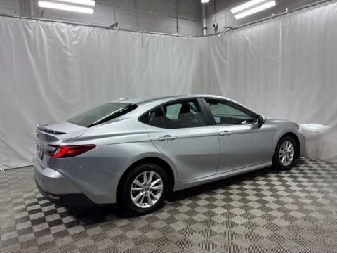 More photos of 2026 Toyota Camry LE at Countryside Mitsubishi, IL