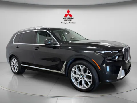 Photos of 2025 BMW X7 xDrive40i for sale in Countryside, IL at Countryside Mitsubishi