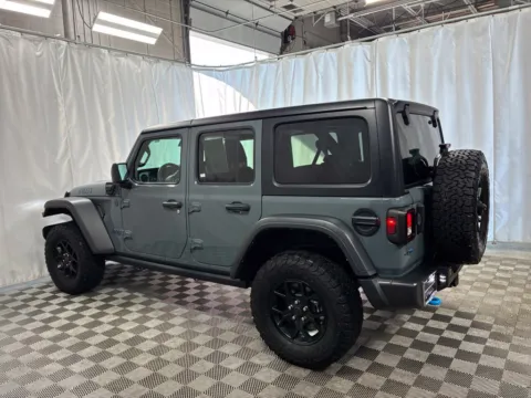 More photos of 2024 Jeep Wrangler Willys 4xe at Countryside Mitsubishi, IL