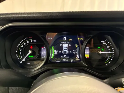 More photos of 2024 Jeep Wrangler Willys 4xe at Countryside Mitsubishi, IL