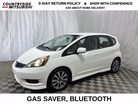 White 2013 Honda Fit Sport for sale in Countryside, IL