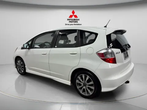 More photos of 2013 Honda Fit Sport at Countryside Mitsubishi, IL