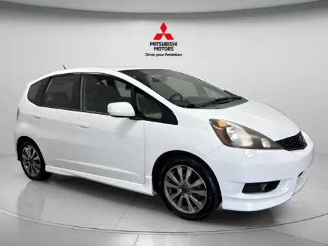 Photos of 2013 Honda Fit Sport for sale in Countryside, IL at Countryside Mitsubishi