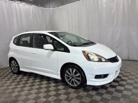 Photos of 2013 Honda Fit Sport for sale in Countryside, IL at Countryside Mitsubishi