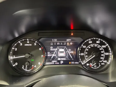 More photos of 2027 Mitsubishi Outlander SE at Countryside Mitsubishi, IL