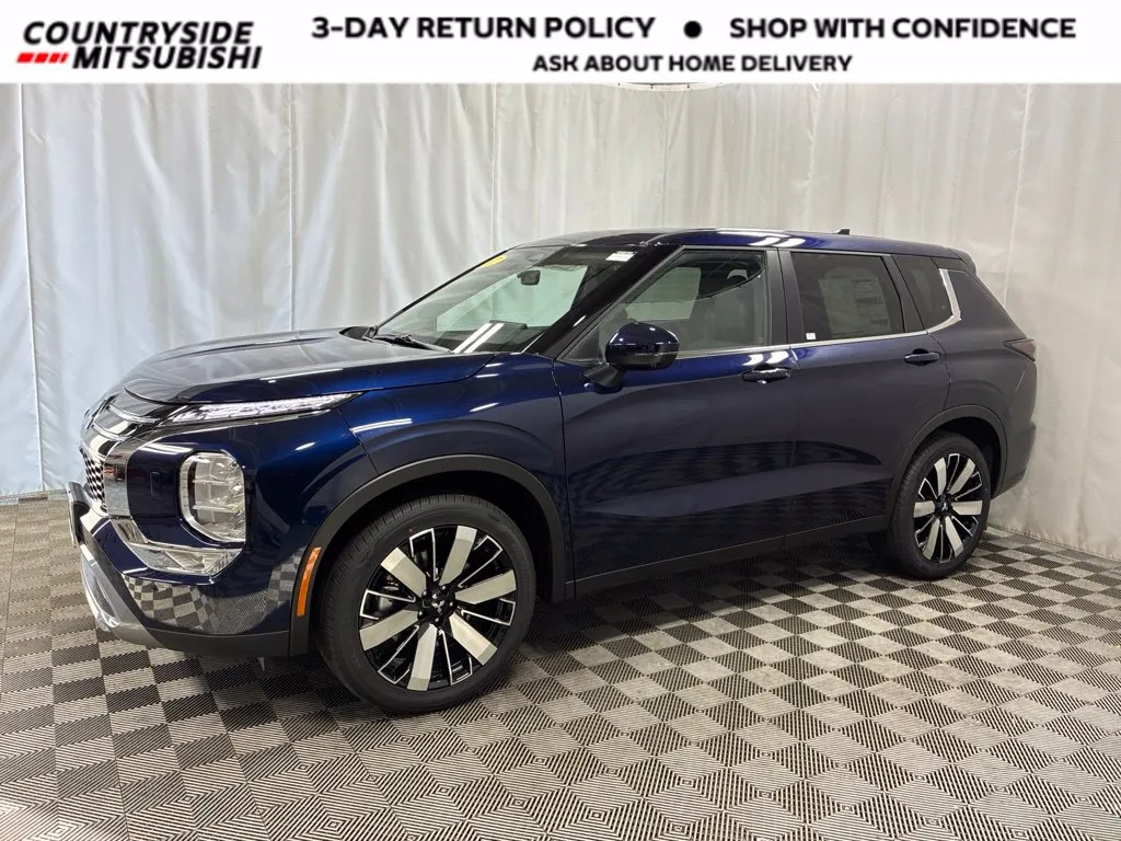 Blue 2027 Mitsubishi Outlander SE for sale in Countryside, IL