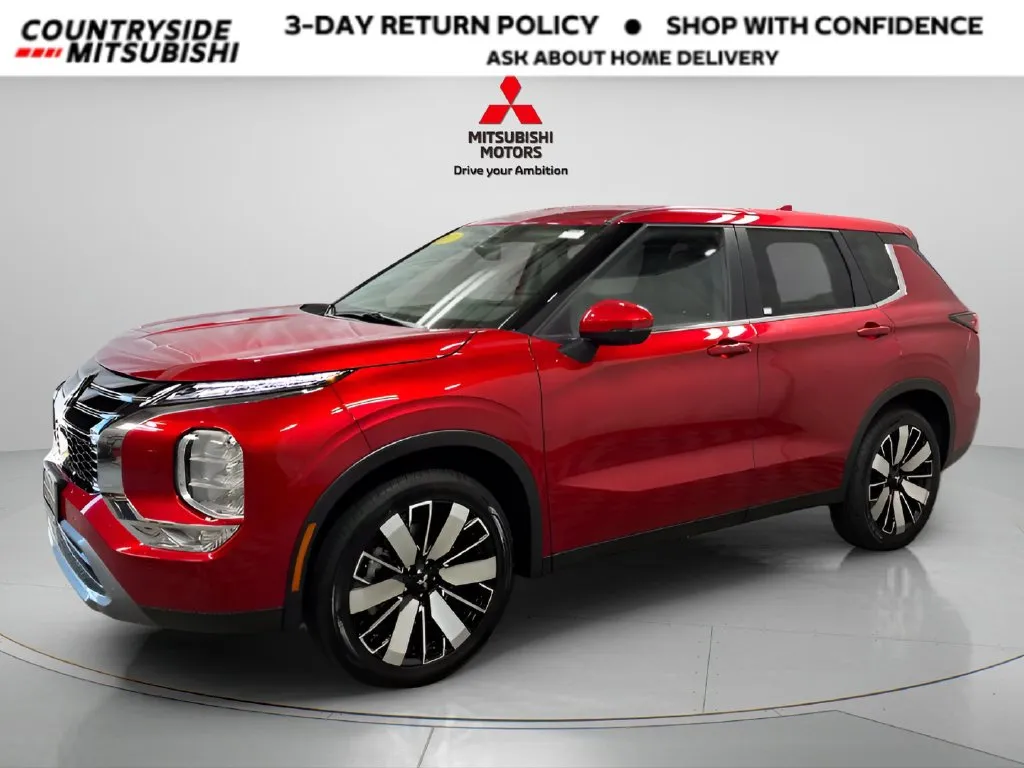 2027 Mitsubishi Outlander SE