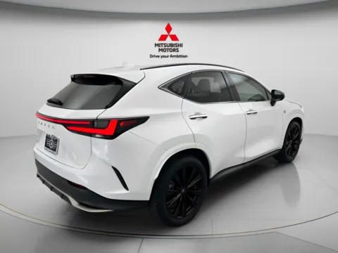 More photos of 2024 Lexus NX 350 F SPORT Handling at Jidd Motors Mitsubishi, IL