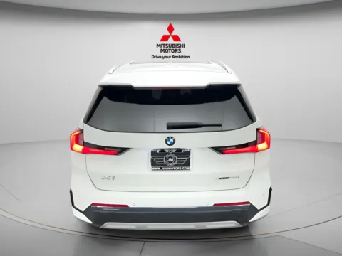 More photos of 2025 BMW X1 xDrive28i at Jidd Motors Mitsubishi, IL