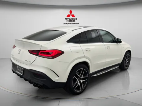 More photos of 2021 Mercedes-Benz GLE 53 AMG at Jidd Motors Mitsubishi, IL