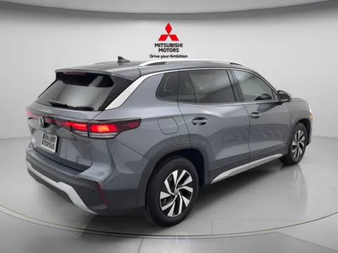 More photos of 2025 Volkswagen Tiguan 2.0T S at Jidd Motors Mitsubishi, IL