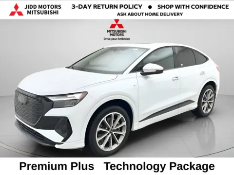 White 2022 Audi Q4 Sportback e-tron Premium Plus for sale in Des Plaines, IL