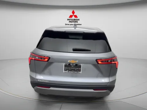 More photos of 2026 Chevrolet Equinox LT at Jidd Motors Mitsubishi, IL