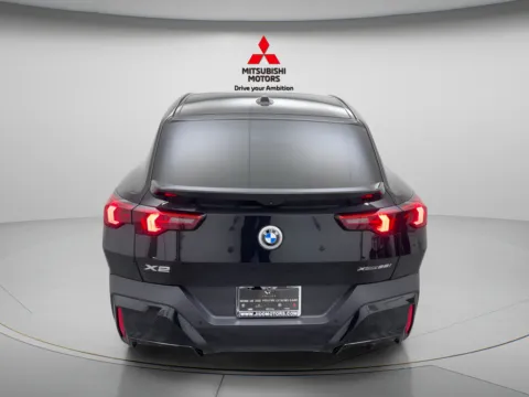 More photos of 2025 BMW X2 xDrive28i at Jidd Motors Mitsubishi, IL