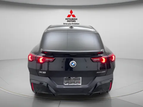 More photos of 2025 BMW X2 xDrive28i at Jidd Motors Mitsubishi, IL
