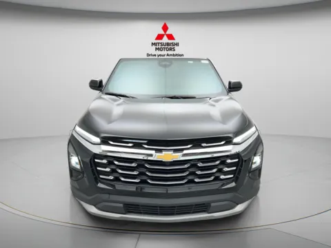 Photos of 2026 Chevrolet Equinox LT for sale in Des Plaines, IL at Jidd Motors Mitsubishi