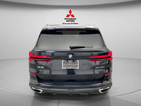 More photos of 2026 BMW X5 xDrive40i at Jidd Motors Mitsubishi, IL